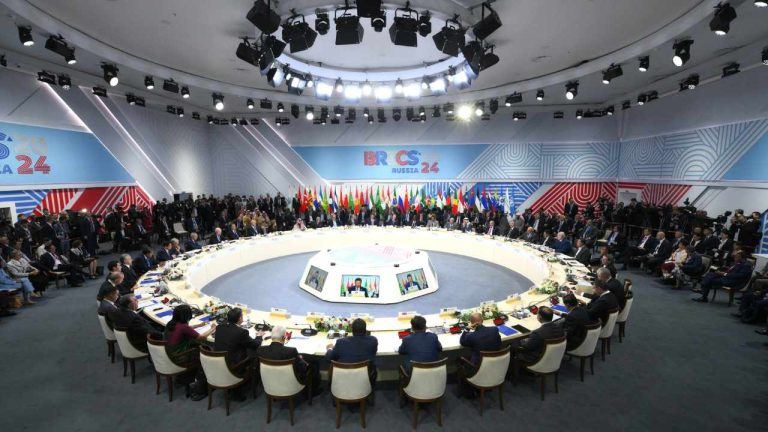 BRICS Backs Russia’s Push for a New Global Payment System to Counter Western Control